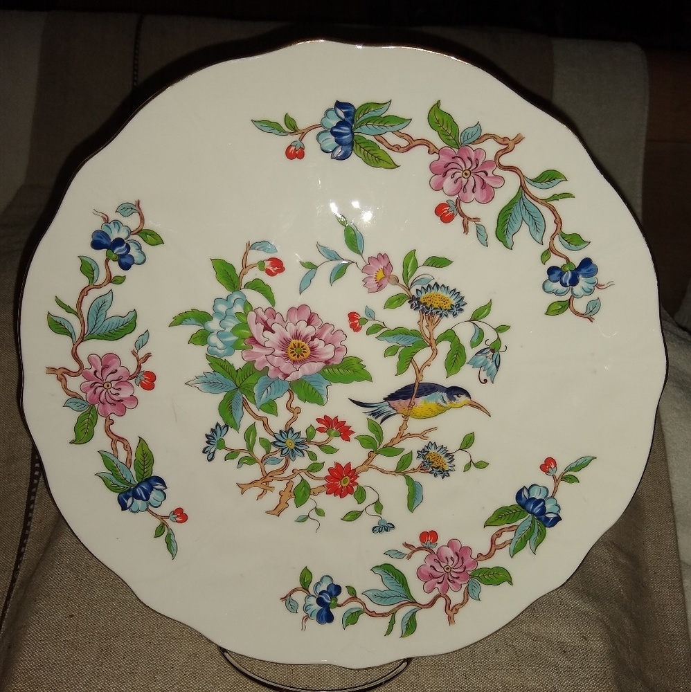 Ansley Pembroke cake plate.